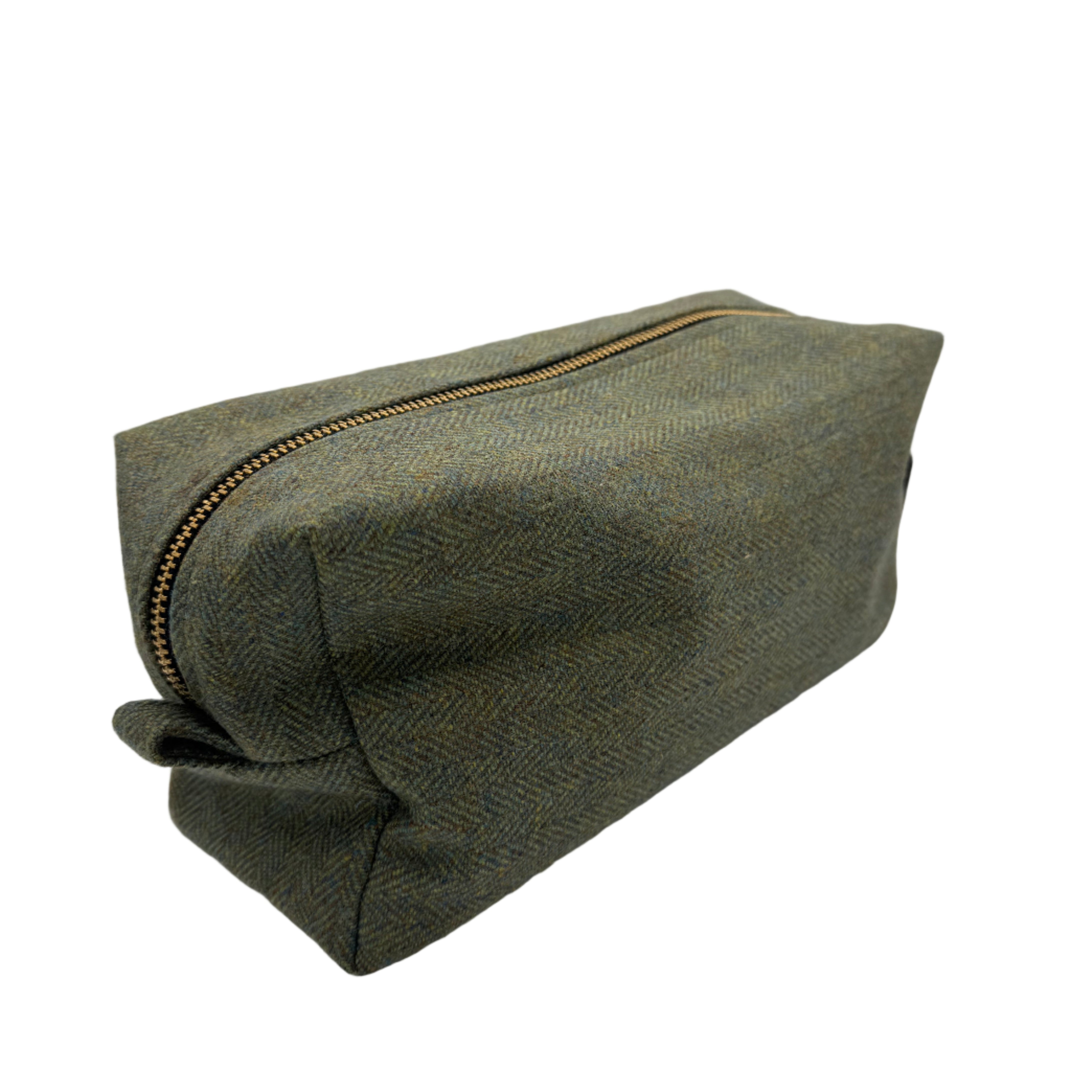 Tweed Toiletry Bag in Glenlyon Green HB