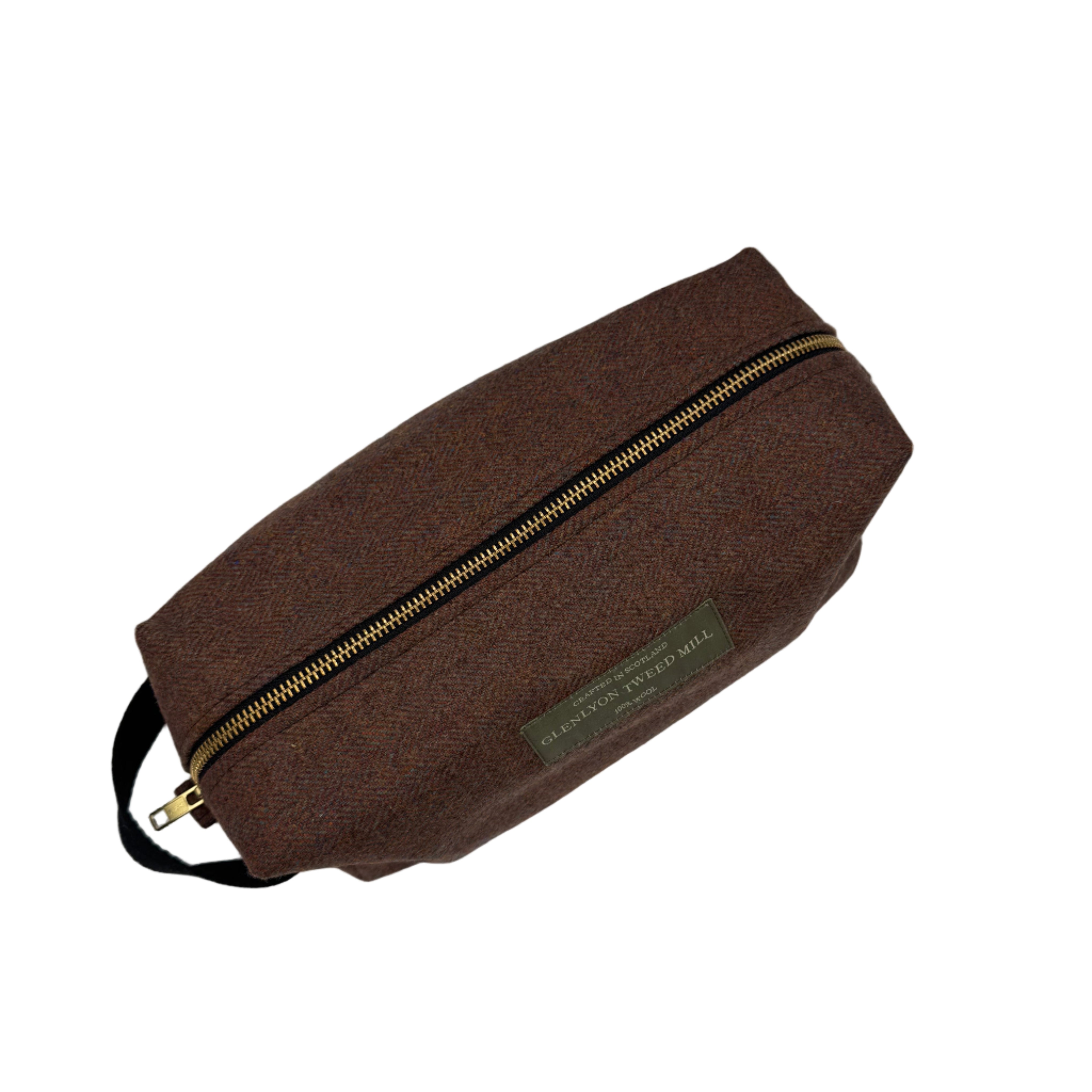 Tweed Toiletry Bag in Glenlyon Russet HB